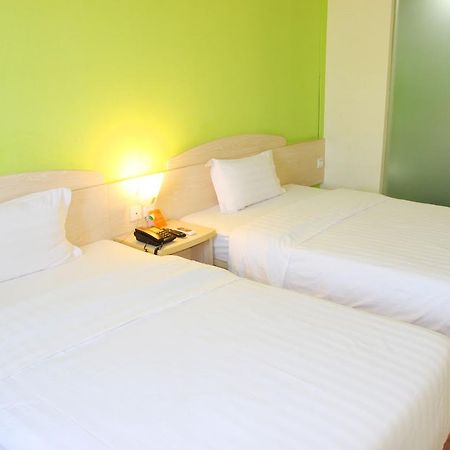 7Days Inn Shenzhen Airport New Terminal Extérieur photo